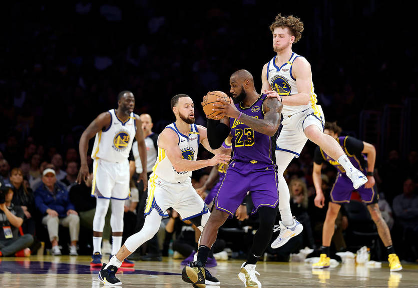 НБА: Бостон поступився Далласу, Лейкерс здобули перемогу над Голден Стейт