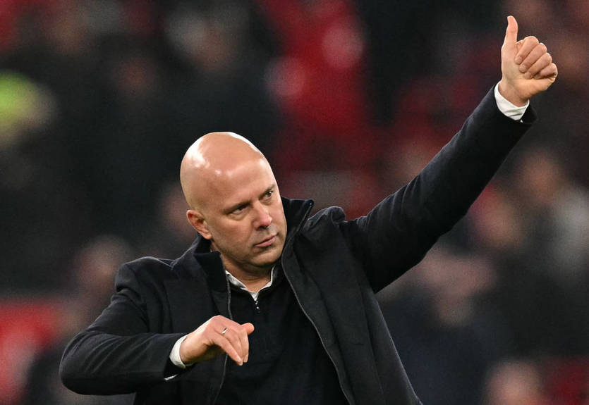 Рулевой Ливерпуля высказался о шансах на исторический квадрупл Рулевой Ливерпуля высказался о шансах на исторический квадрупл