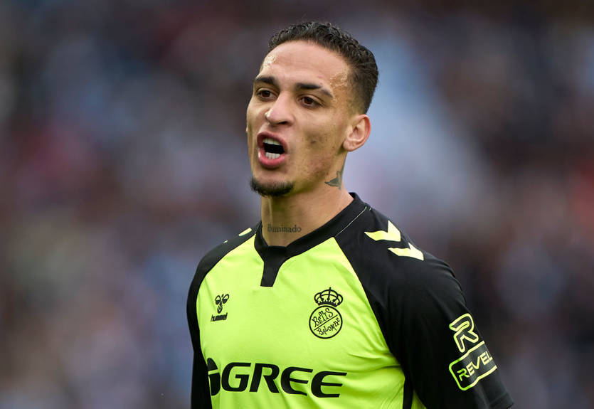 Испанский клуб хочет сохранить у себя трансферный провал МЮ