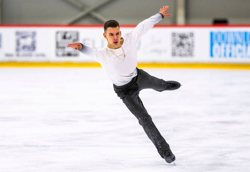 Фигурист Курцев триумфовал на Европейском юношеском олимпийском фестивале