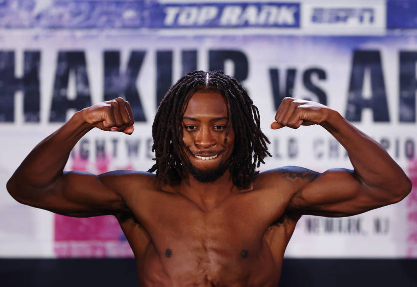 Теофимо Лопес оценил победу Дэвиса над Беринчиком