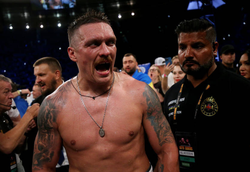 "Только не плачь": Усик отреагировал на поражение Беринчика "Только не плачь": Усик отреагировал на поражение Беринчика