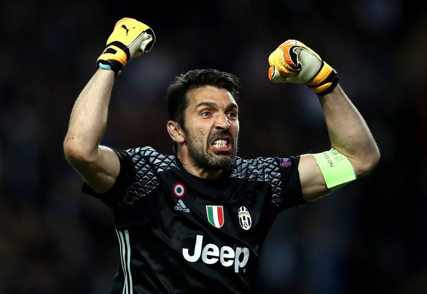 Син легендарного футболіста був викликаний до юнацької збірної