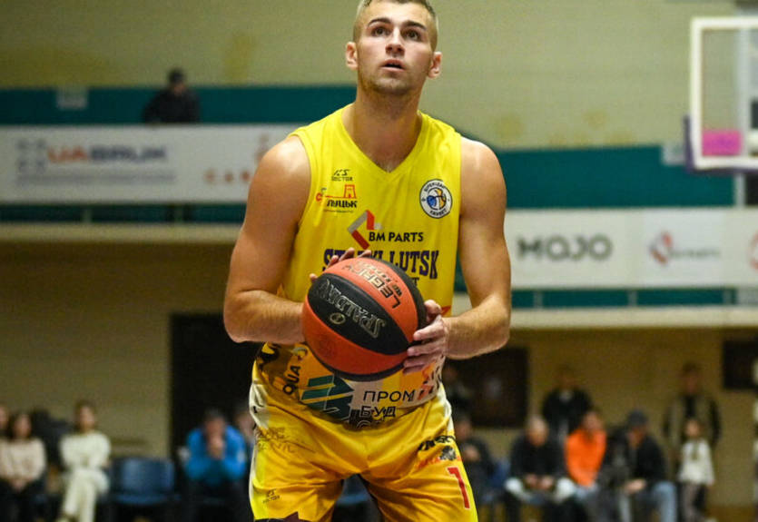 Тренером Старого Луцка стал 27-летний капитан команды