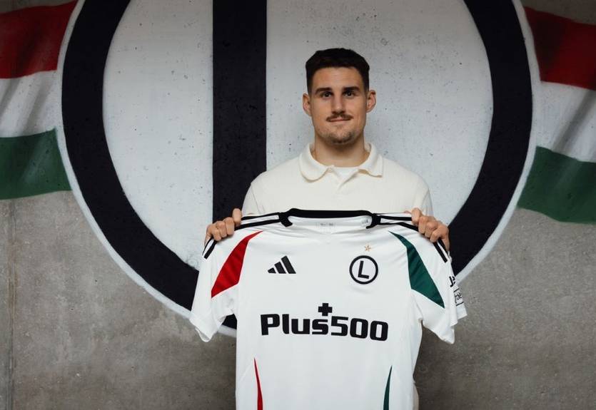 Экс-форвард Динамо перешел к участнику плей-офф еврокубков